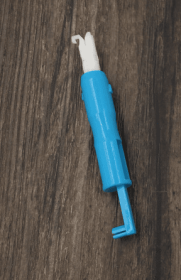 Needle Threader Insertion Tool For Sewing Machine (Option: Blue)